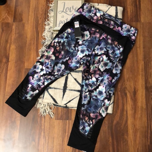Jessica Simpson Pants - 14/16 Jessica Simpson’s wild flora leggings